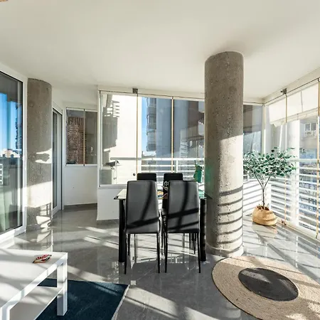 Ct 353 - Faro's Tower 2 - Walking Distance To Everything Apartment *